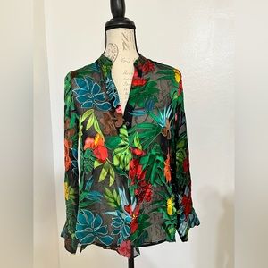 Alice + Olivia
